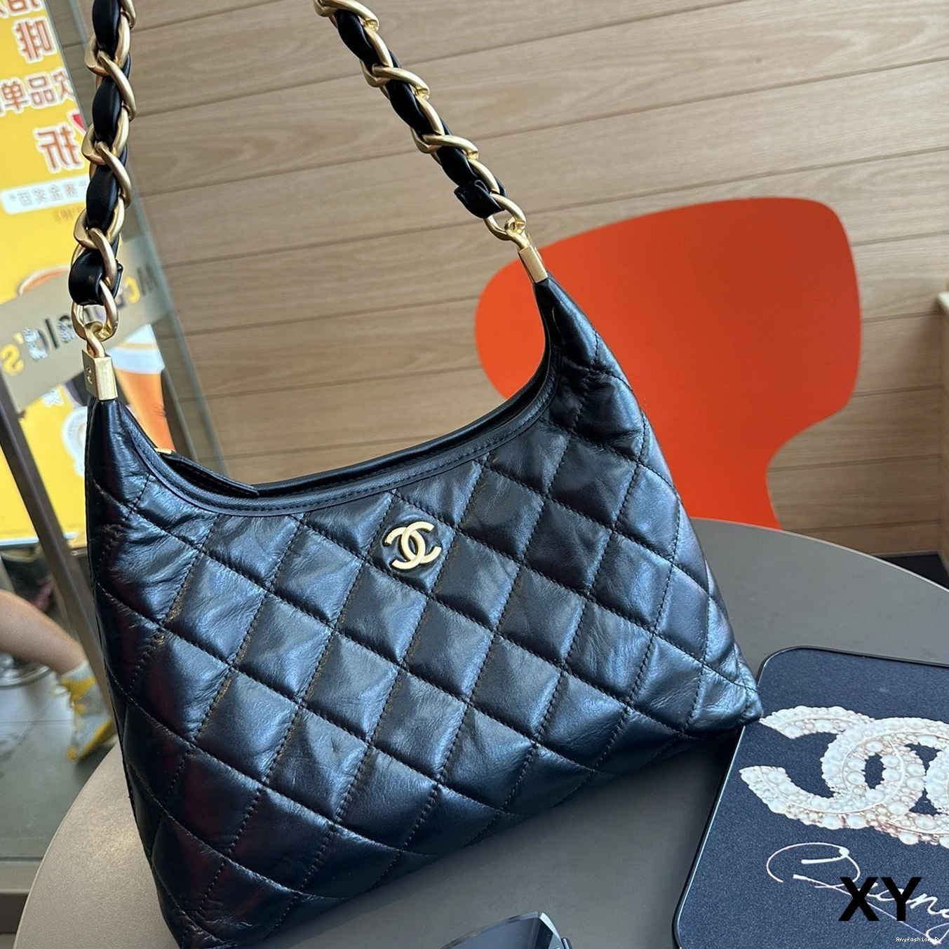 Women 395 Chanel Sleek Handbags For 1210